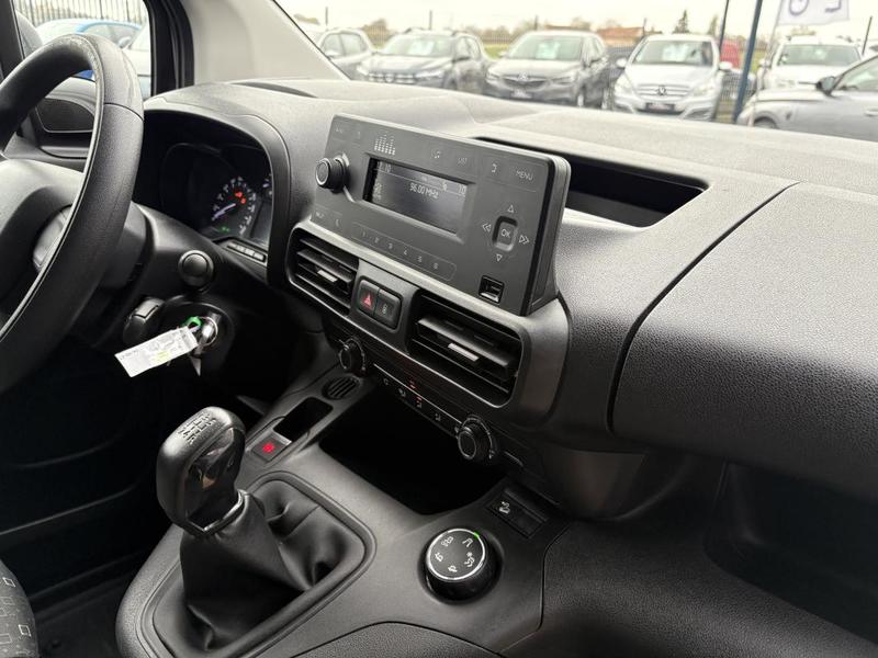 Citroën Berlingo 1.6l Bhdi 75 Cv Bvm 5 Club - Grip Controle Tva Recuperable 10 825 Ht