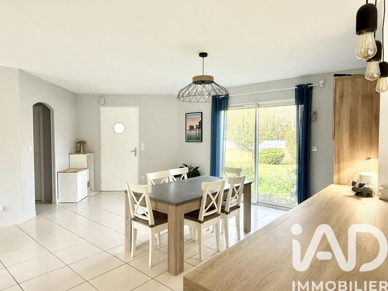Maison - 153 m² - 8 pièces