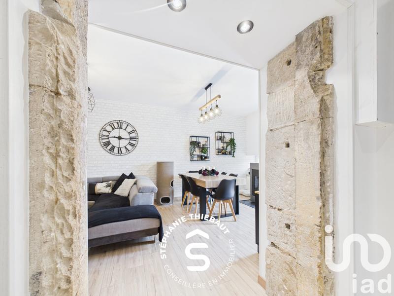 Appartement - 80 m² - 3 pièces