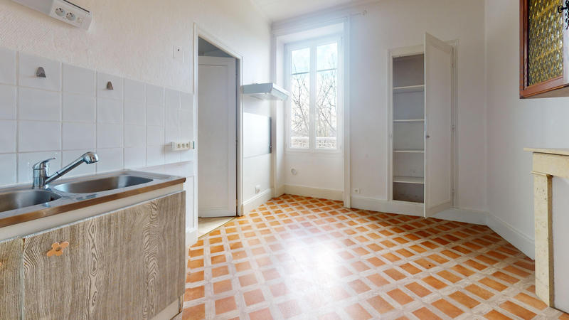 Appartement - 110 m² - 5 pièces
