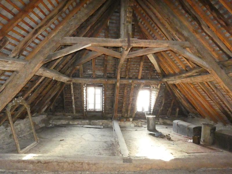 Maison - 104 m² - 6 pièces