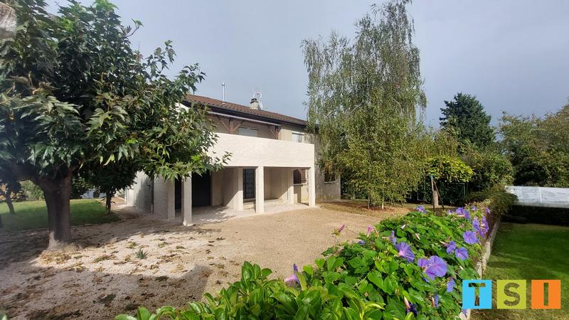 Maison de campagne - 160 m² - 6 pièces