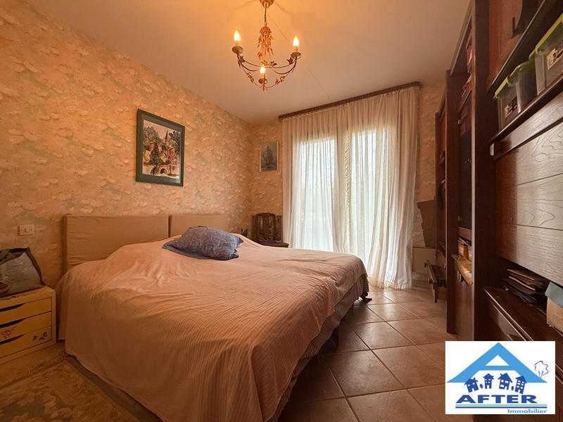 Maison - 203 m² - 7 pièces