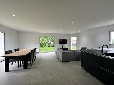 Maison - 141 m² - 5 pièces