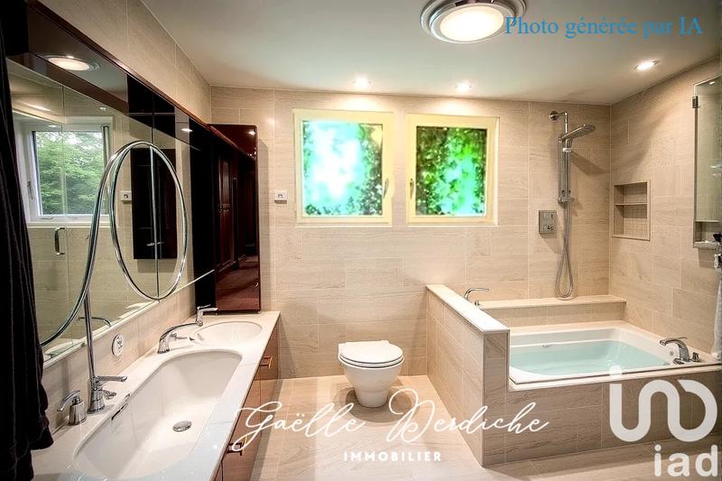 Maison - 174 m² - 7 pièces