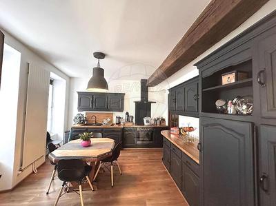 Appartement - 146 m² - 4 pièces