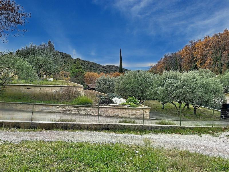 Maison - 200 m² - 8 pièces