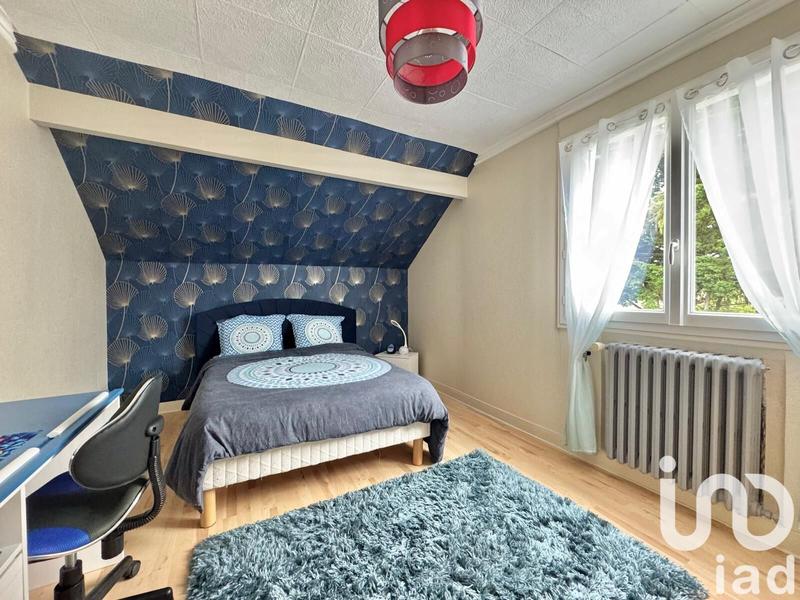 Maison - 90 m² - 5 pièces