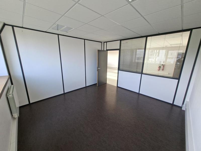 Bureau - 86 m²