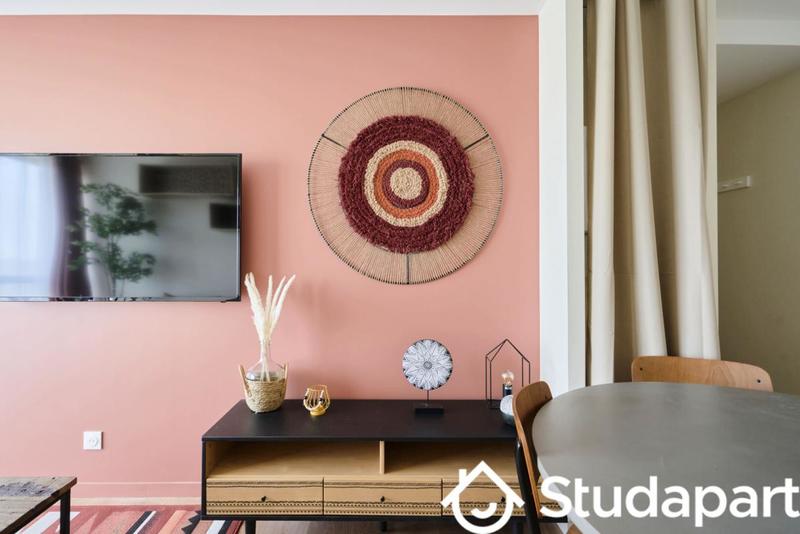 Chambre - 12 m² - 1 pièce