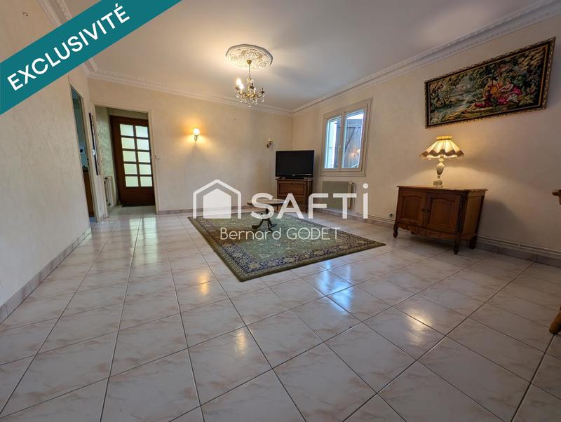 Maison - 94 m² - 4 pièces