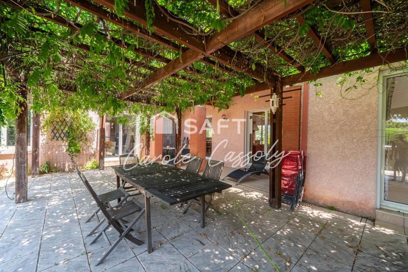 Maison - 190 m² - 5 pièces