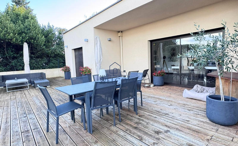 Maison contemporaine - 165 m² - 5 pièces