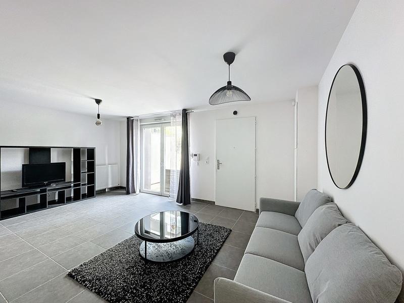 Appartement - 81 m² - 3 pièces