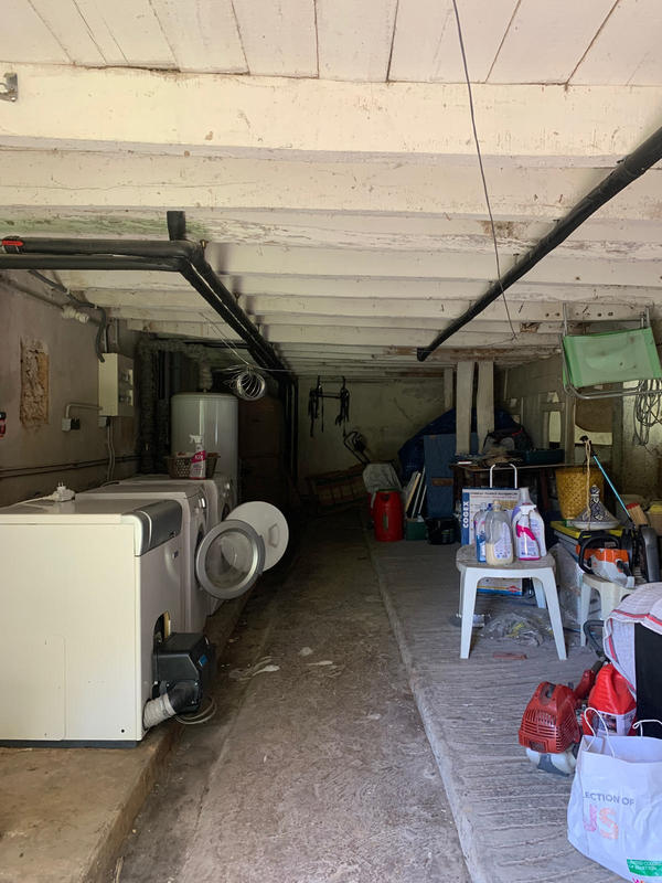 Maison - 272 m² - 6 pièces