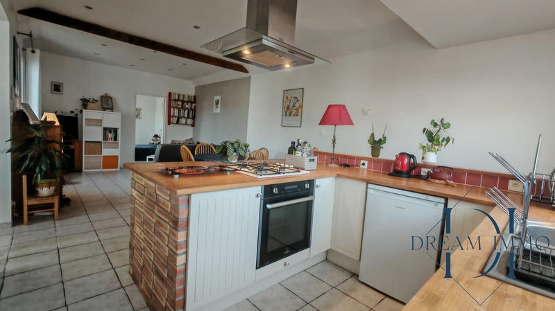 Maison - 161 m² - 5 pièces