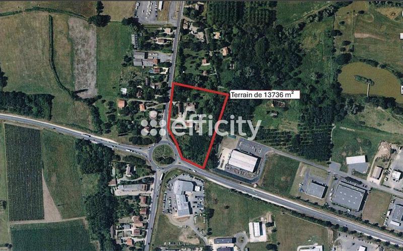 Maison - 575 m² - 20 pièces