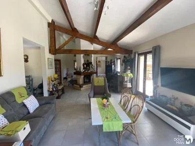 Villa - 121 m² - 5 pièces