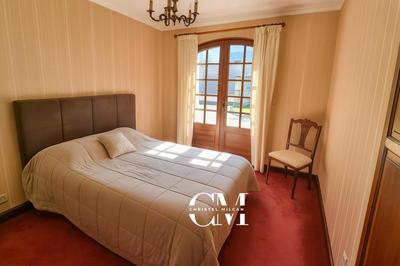 Maison - 146 m² - 4 pièces