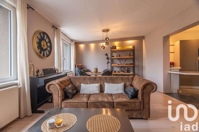 Appartement - 98 m² - 5 pièces