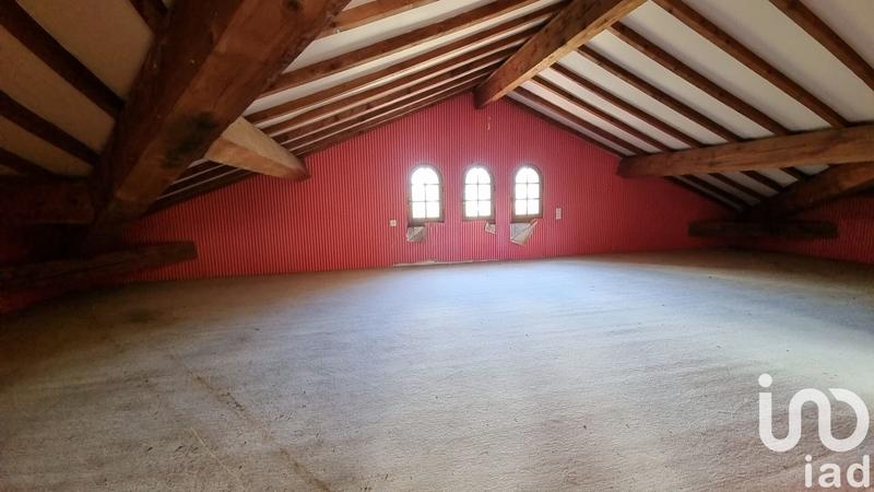 Maison - 216 m² - 11 pièces