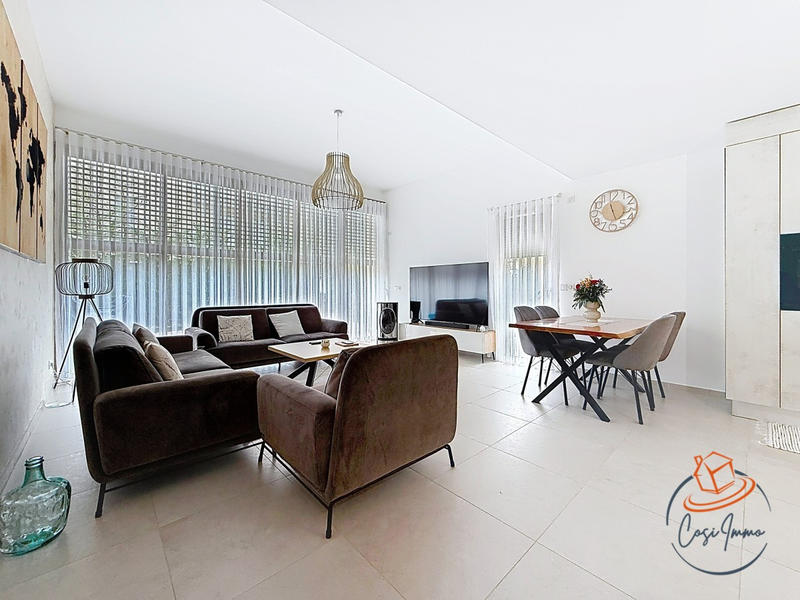 Maison - 127 m² - 5 pièces