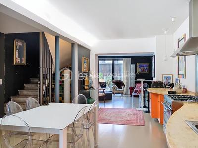 Maison de ville - 223 m² - 7 pièces