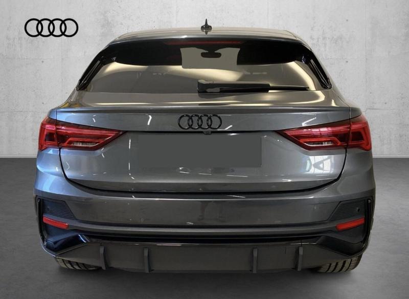 Audi Q3 Sportback 45 TFSIe 245 s-Line Hybride Rechargeable / Caméra de Recul Sieges et Coffre Elec Jantes 20"