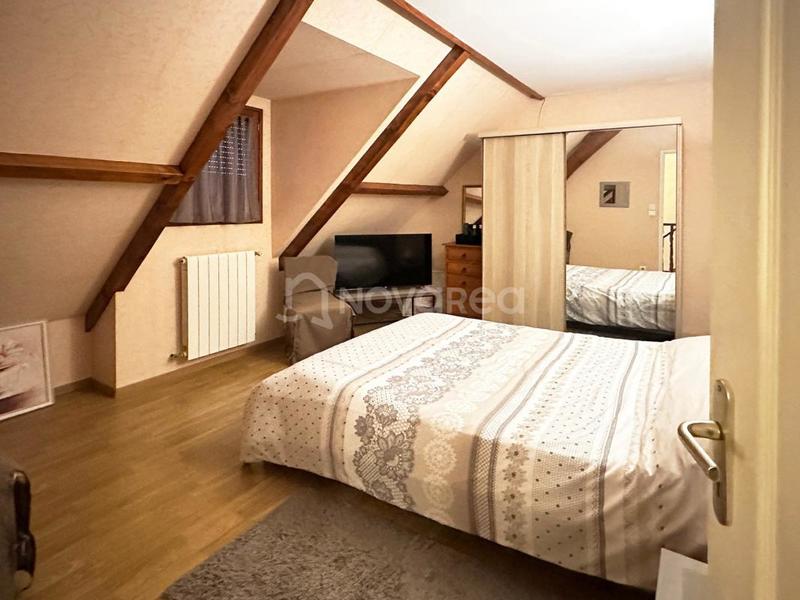 Maison - 140 m² - 6 pièces