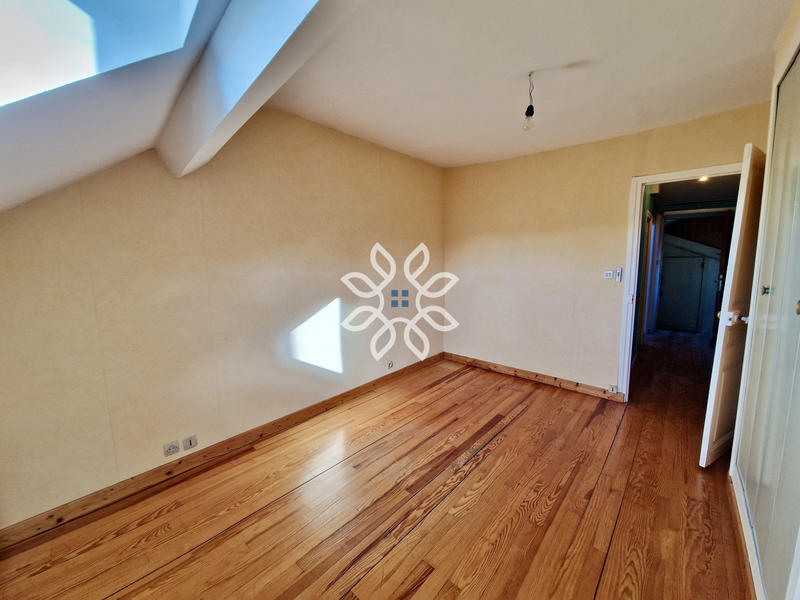 Appartement - 65 m² - 4 pièces