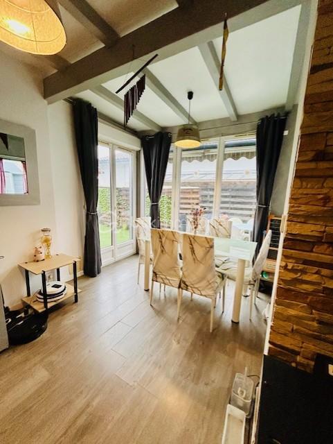 Maison - 95 m² - 4 pièces