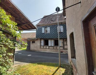 Maison ancienne - 360 m² - 14 pièces
