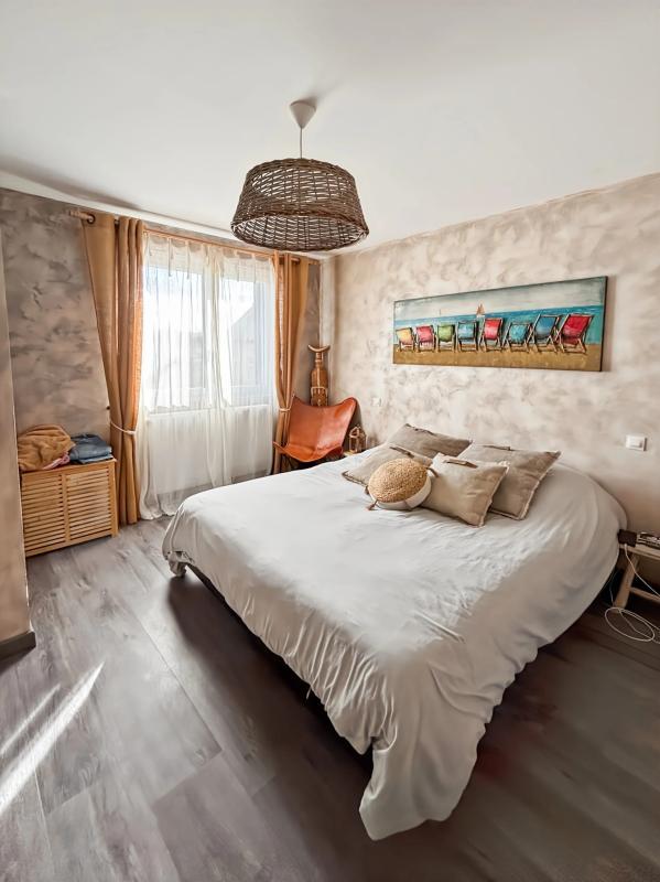 Maison - 140 m² - 6 pièces