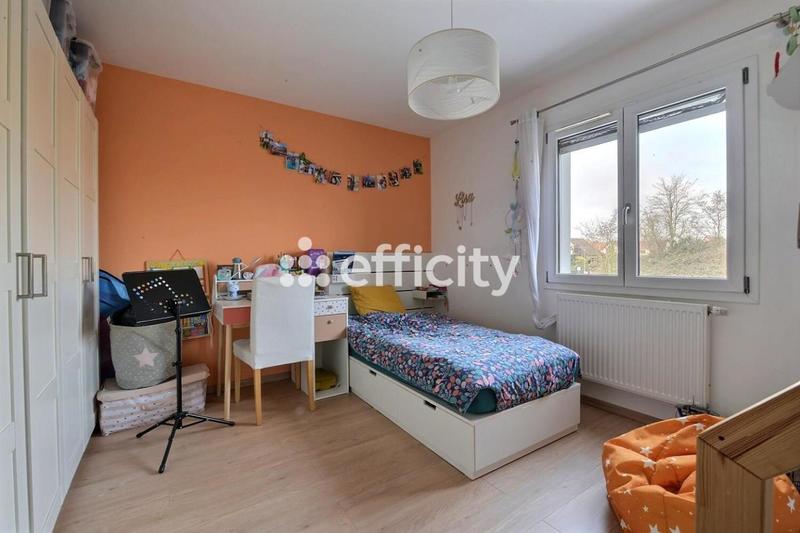 Villa - 137 m² - 6 pièces