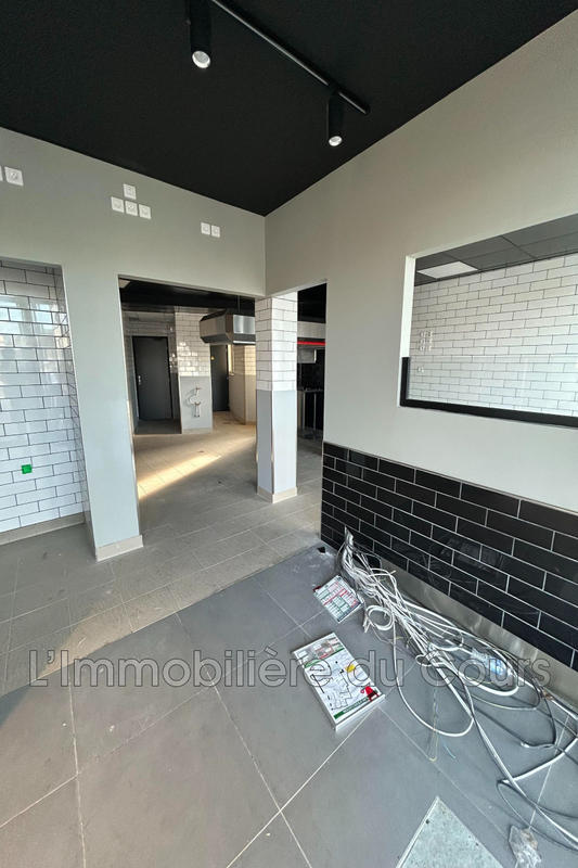 Local commercial - 89 m²