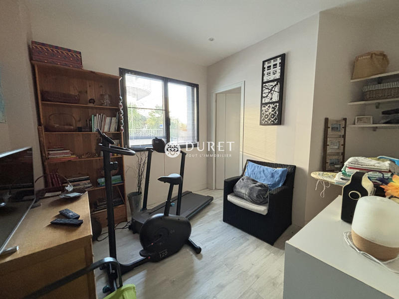 Maison - 182 m² - 6 pièces