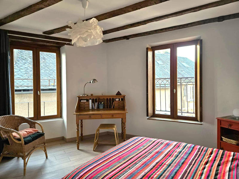 Appartement - 110 m² - 4 pièces