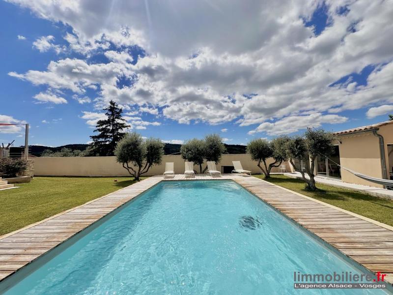 Villa - 200 m² - 7 pièces