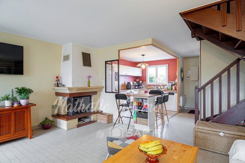 Maison - 91 m² - 5 pièces