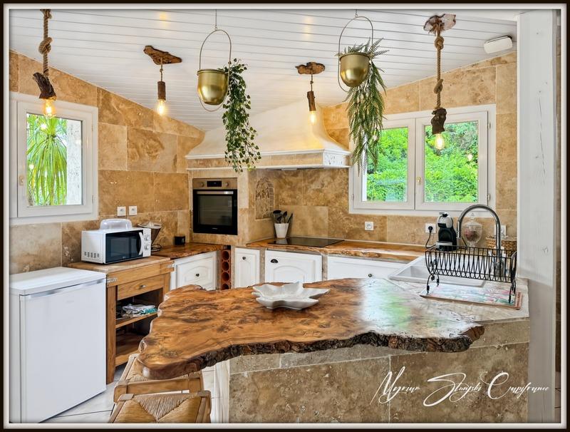 Maison - 110 m² - 4 pièces