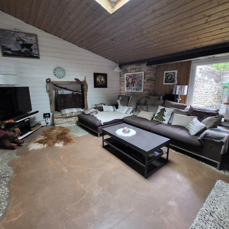 Maison - 160 m² - 6 pièces