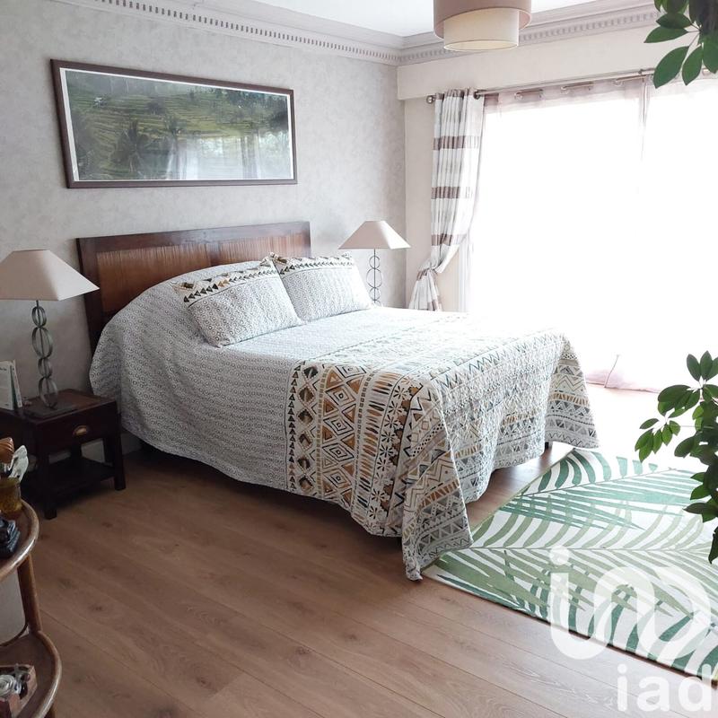 Maison - 390 m² - 10 pièces