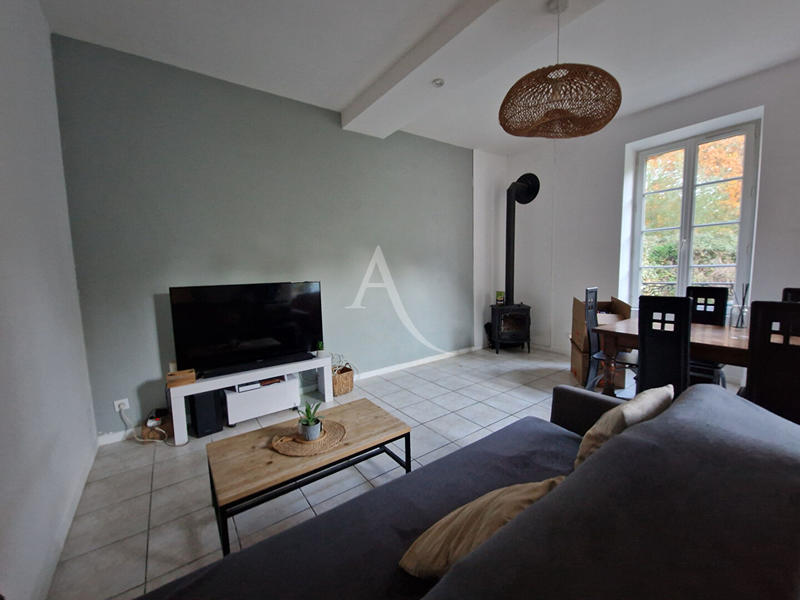 Maison - 94 m² - 4 pièces