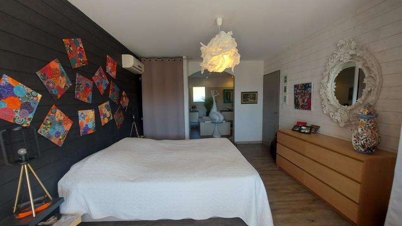 Villa - 166 m² - 5 pièces