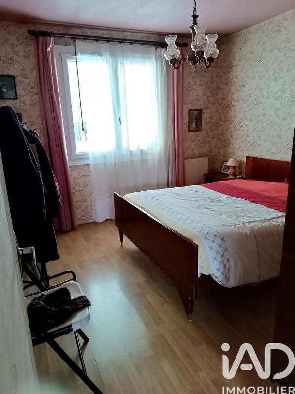 Maison - 95 m² - 5 pièces