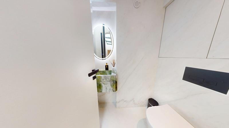 Villa - 262 m² - 9 pièces