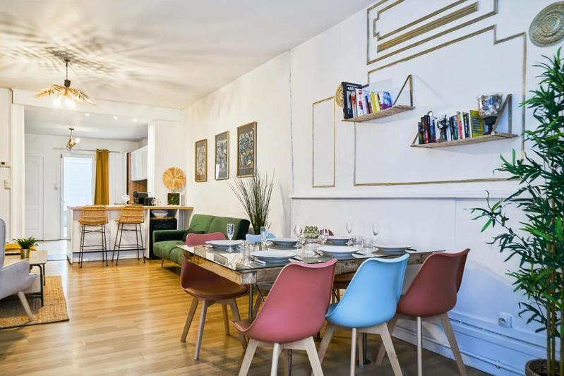 Maison - 120 m² - 7 pièces