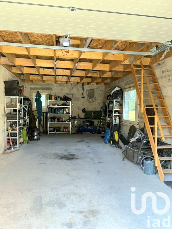 Maison - 99 m² - 4 pièces