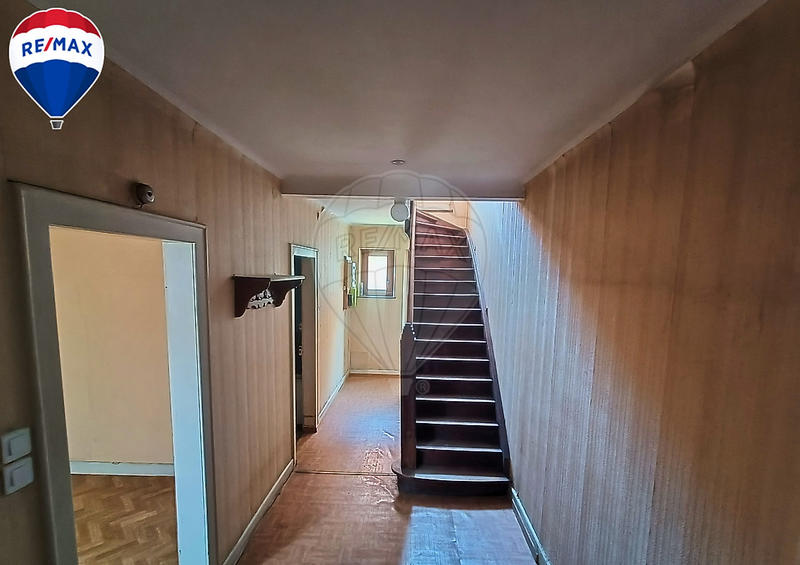 Maison - 122 m² - 7 pièces