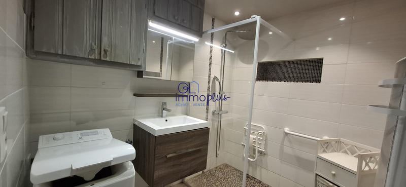 Maison - 120 m² - 7 pièces